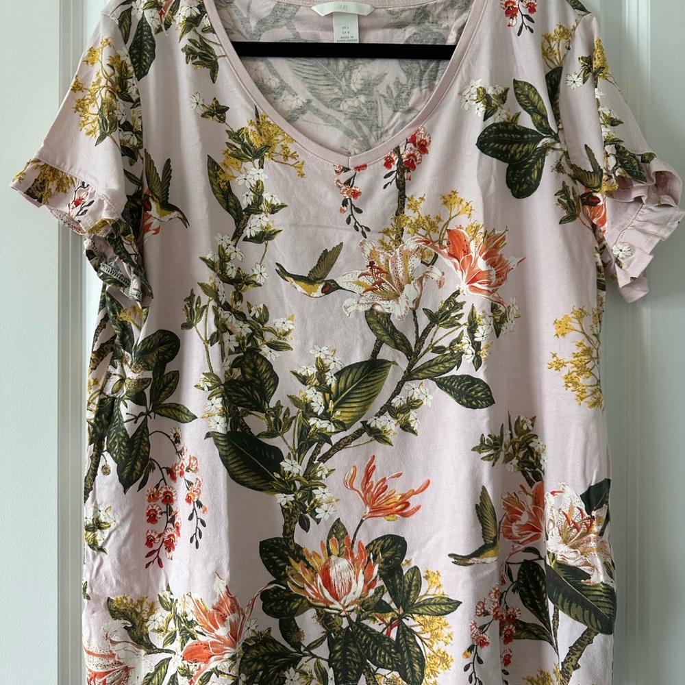 H&M Green and Pink Floral Short Sleeve T-Shirt